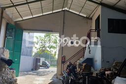 GUDANG KYAI TAMBAK DERAS DEKAT KEDUNG COWEK GUDANG KYAI TAMBAK DERAS DEKAT KEDUNG COWEK