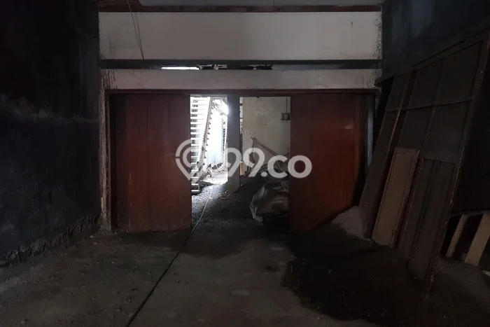 Ruko untuk disewa di Serengan punya LT 250m2 & LB 350m2 harga sewa kompetitif Ruko untuk disewa di Serengan punya LT 250m2 & LB 350m2 harga sewa kompetitif