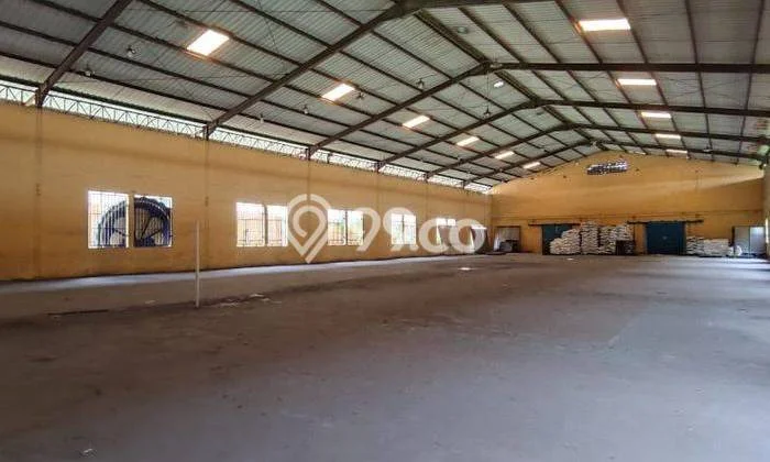 Gudang Komersial Disewakan di Jaten Karanganyar Luas 2000m2 Gudang Komersial Disewakan di Jaten Karanganyar Luas 2000m2