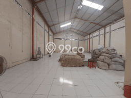 Gudang Disewakan Lokasi Solo Baru Solo Harga Spesial! Gudang Disewakan Lokasi Solo Baru Solo Harga Spesial!