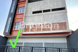 Ruko Bagus Dijual LB 225m2 Lokasi Strategis Sleman Area Cocok untuk Berbisnis Ruko Bagus Dijual LB 225m2 Lokasi Strategis Sleman Area Cocok untuk Berbisnis