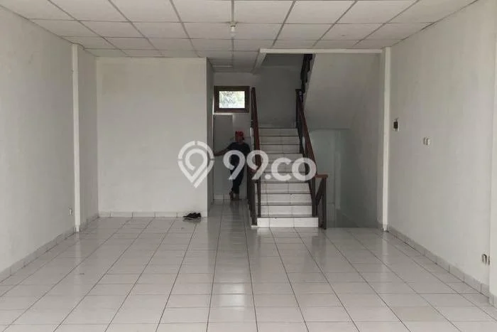 Disewakan Ruko di Pusat Kota Bandung Ramai Strategis Disewakan Ruko di Pusat Kota Bandung Ramai Strategis