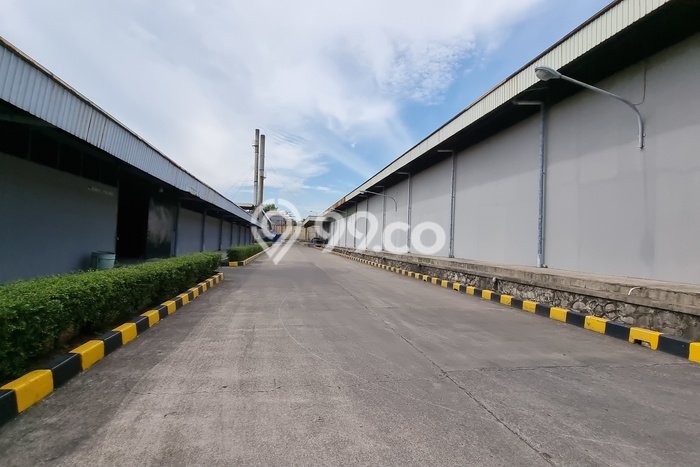 Unit Pabrik Dijual di Cibitung Bekasi Luas Bangunan 14400m2 Unit Pabrik Dijual di Cibitung Bekasi Luas Bangunan 14400m2