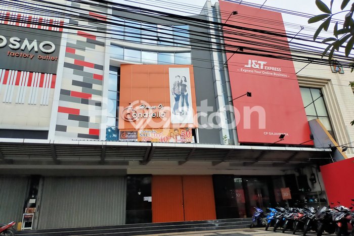 Ruko untuk Disewa di Pusat Semarang Luas Bangunan 540m2 Ruko untuk Disewa di Pusat Semarang Luas Bangunan 540m2