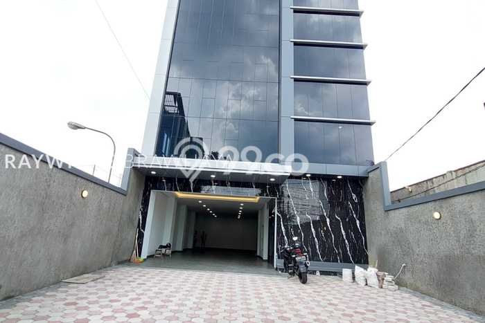 Kantor di Cawang, Luas 726m², Pusat Bisnis, Jalan Utama Kantor di Cawang, Luas 726m², Pusat Bisnis, Jalan Utama