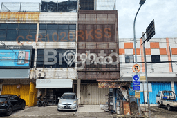 Unit Ruko Dijual di Rungkut Surabaya Luas Bangunan 220m2 Unit Ruko Dijual di Rungkut Surabaya Luas Bangunan 220m2