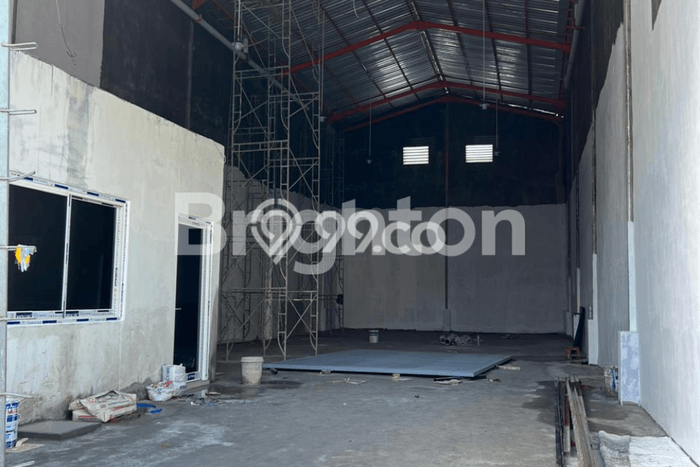 Unit Gudang Dijual di Kenjeran Surabaya Luas Bangunan 260m2 Unit Gudang Dijual di Kenjeran Surabaya Luas Bangunan 260m2