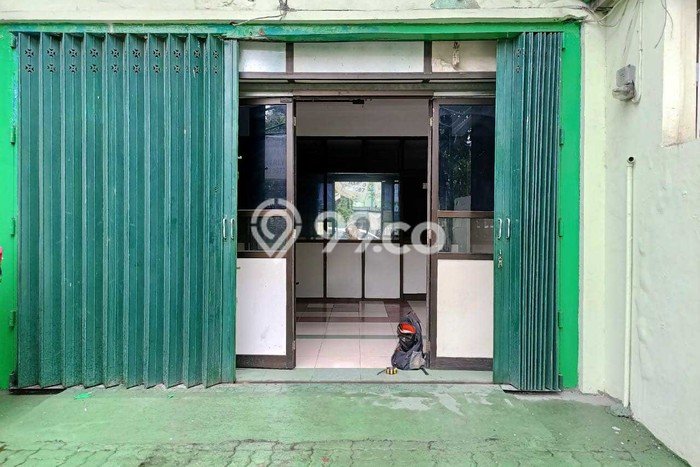 Ruko Dijual di Gubeng Surabaya dengan LB 200m2 Ruko Dijual di Gubeng Surabaya dengan LB 200m2