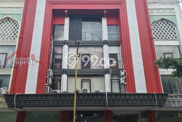 Ruko Harga NJOP 3 Pintu Untuk Bisnis Dan Kantor Di Tengah Kota Depok Ruko Harga NJOP 3 Pintu Untuk Bisnis Dan Kantor Di Tengah Kota Depok