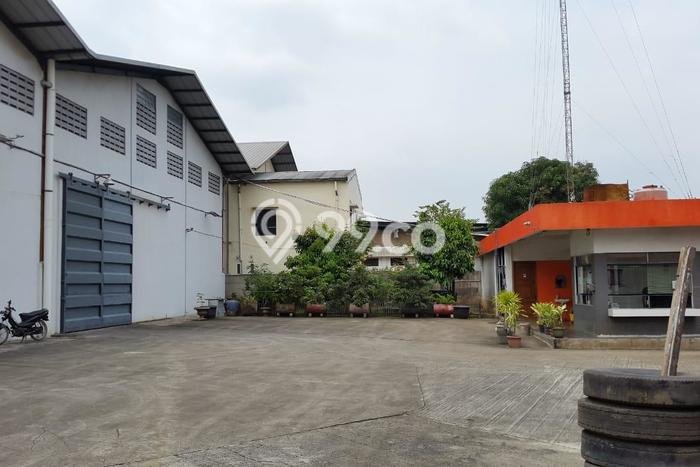 Pabrik Strategis Kawasan Sepatan, Luas 2650m², Kawasan Komersial, Tingkat Keramaian Tinggi Pabrik Strategis Kawasan Sepatan, Luas 2650m², Kawasan Komersial, Tingkat Keramaian Tinggi