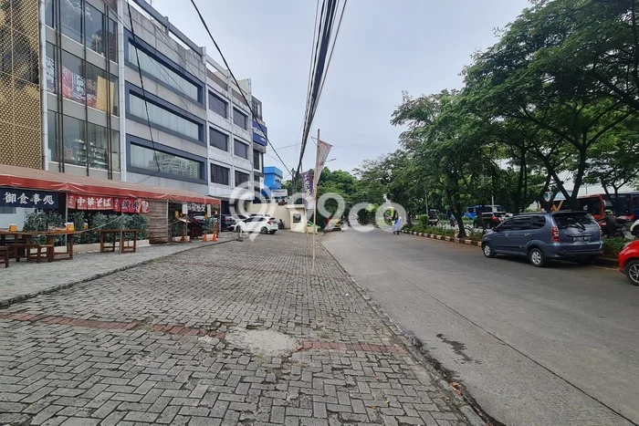 Ruko Komersial Disewakan di Kebayoran Lama Jakarta Selatan Luas 425m2 Ruko Komersial Disewakan di Kebayoran Lama Jakarta Selatan Luas 425m2