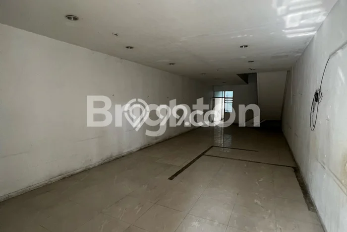 Disewakan Ruko komersial di Sukoharjo luas bangunan 210m2 Disewakan Ruko komersial di Sukoharjo luas bangunan 210m2