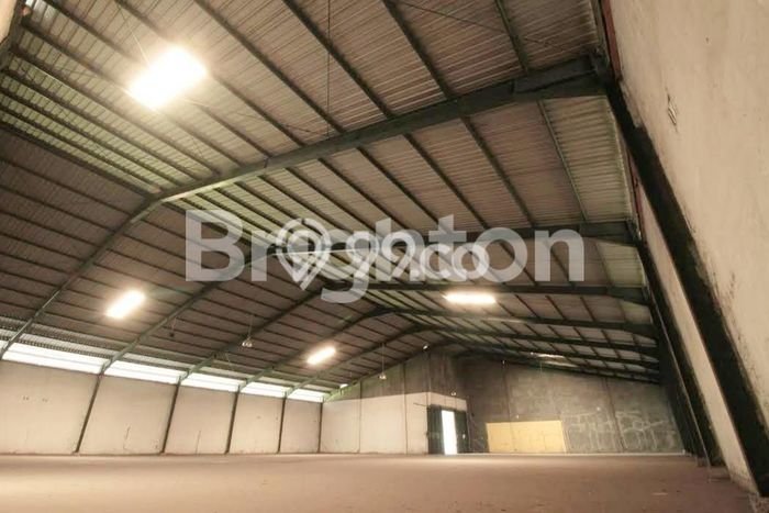 Disewakan Gudang di Kawasan Ramai Tugurejo Luas 1126m2 Disewakan Gudang di Kawasan Ramai Tugurejo Luas 1126m2