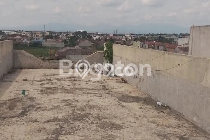Unit Ruko Dijual di Medan Selayang Medan Luas Tanah 96m2, Luas Bangunan 216m2 Unit Ruko Dijual di Medan Selayang Medan Luas Tanah 96m2, Luas Bangunan 216m2