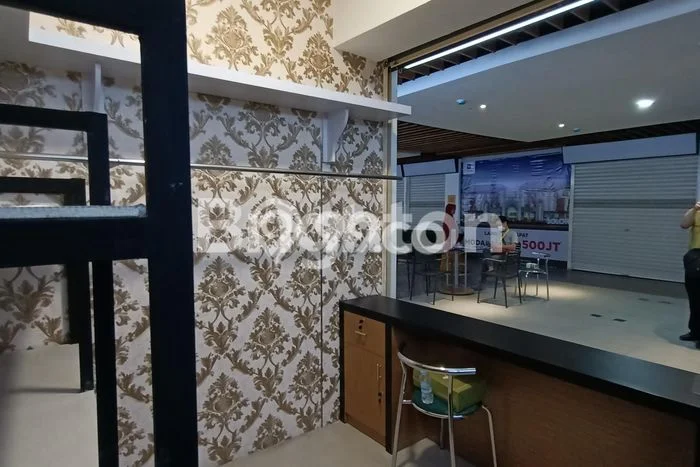Unit Komersial disewakan di Pasar Kliwon Surakarta dengan LT 625m2 / LB 6m2 Unit Komersial disewakan di Pasar Kliwon Surakarta dengan LT 625m2 / LB 6m2