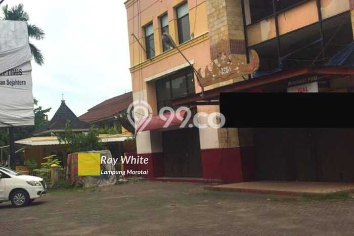 LOKASI STRATEGIS! Ruko di Tanjung Karang Pusat, Luas 1870m2m², Akses Utama LOKASI STRATEGIS! Ruko di Tanjung Karang Pusat, Luas 1870m2m², Akses Utama