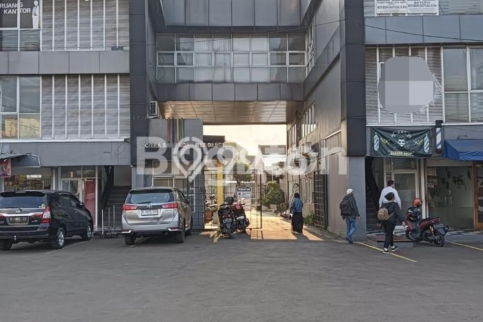 FOR SALE! Kantor di Sawangan Depok, LT 1172m2, LB 2000m2 FOR SALE! Kantor di Sawangan Depok, LT 1172m2, LB 2000m2