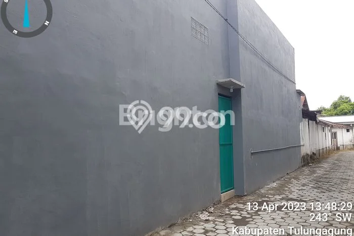 Ruko untuk Disewa di Pusat Tulungagung Luas Bangunan 119m2 Ruko untuk Disewa di Pusat Tulungagung Luas Bangunan 119m2
