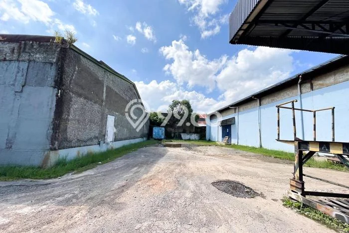Gudang disewakan lokasi strategis Kiaracondong Bandung 300m2 Gudang disewakan lokasi strategis Kiaracondong Bandung 300m2