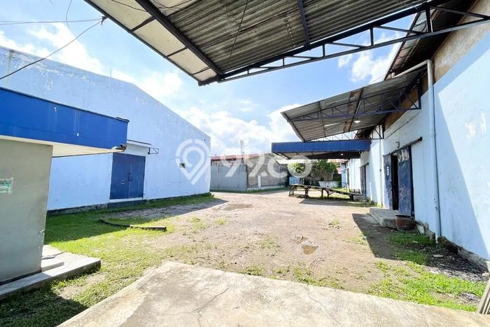 Gudang disewakan lokasi strategis Kiaracondong Bandung 300m2 Gudang disewakan lokasi strategis Kiaracondong Bandung 300m2