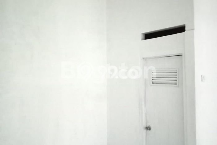 Dijual Ruko Premium di Pasar Kemis, Luas 65m², Mainroad, Area Bisnis Dijual Ruko Premium di Pasar Kemis, Luas 65m², Mainroad, Area Bisnis