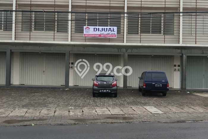 Ruko 3 Lantai Komplek Perum Dekat Bandara Ruko 3 Lantai Komplek Perum Dekat Bandara