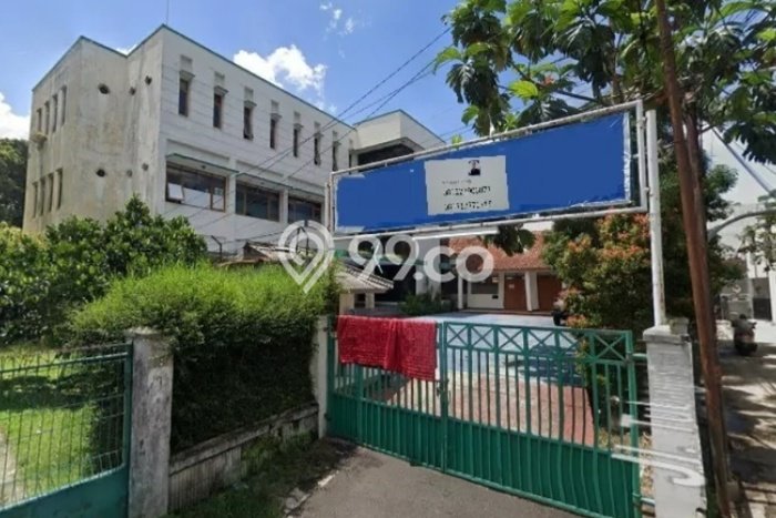 Kantor Bagus Dijual di Dago Bandung Strategis Cocok untuk Kembangkan Bisnis Kantor Bagus Dijual di Dago Bandung Strategis Cocok untuk Kembangkan Bisnis