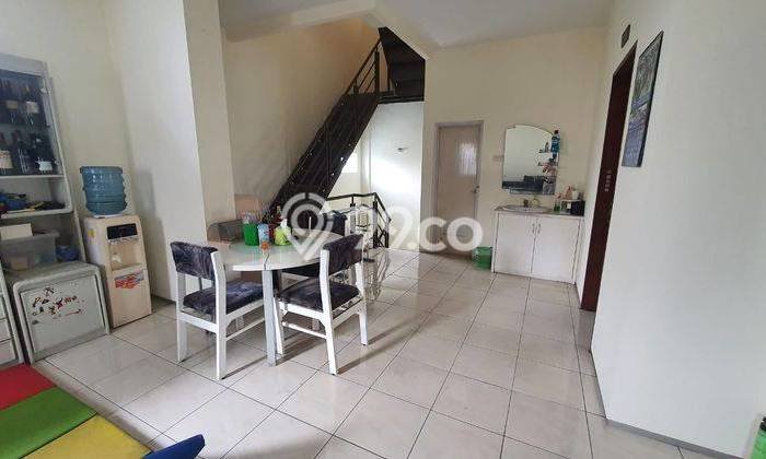 Ruko Dijual di Bandung LT 120m2 & LB 212m2 Lokasi Terbaik! Ruko Dijual di Bandung LT 120m2 & LB 212m2 Lokasi Terbaik!