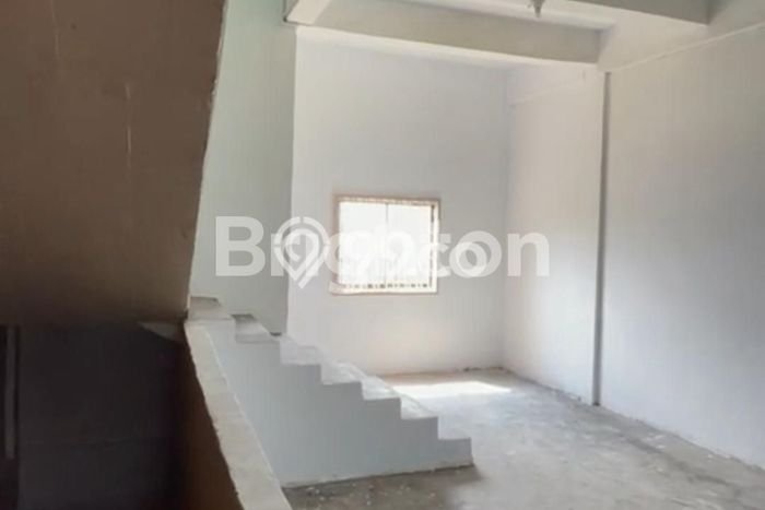 Ruko Area Komersial di , Luas 225m2m², Mainroad Ruko Area Komersial di , Luas 225m2m², Mainroad