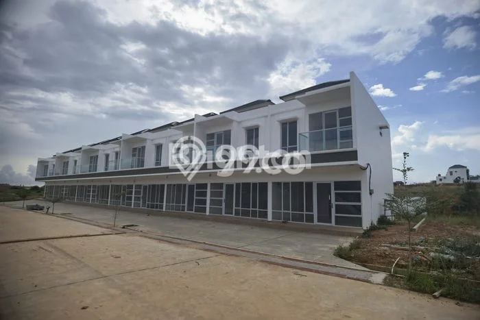 LOKASI STRATEGIS! Ruko Kawasan Batam Kota, Luas 90m2m², Area Komersial LOKASI STRATEGIS! Ruko Kawasan Batam Kota, Luas 90m2m², Area Komersial