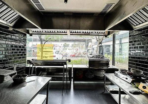 Ruko Kawasan Komersial Kawasan Antasari, Luas 750m², Jalan Strategis Ruko Kawasan Komersial Kawasan Antasari, Luas 750m², Jalan Strategis