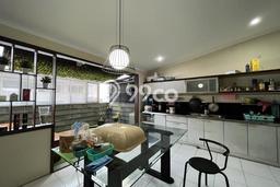 Ruko Dijual di Bandung LT 90m2 & LB 360m2 Lokasi Terbaik! Ruko Dijual di Bandung LT 90m2 & LB 360m2 Lokasi Terbaik!