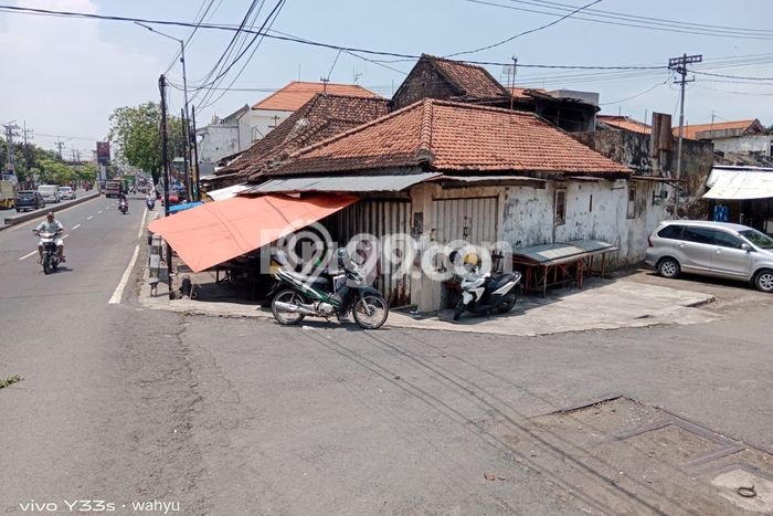 Ruko Dijual Lokasi Stratagis di Porong Sidoarjo Cocok untuk Bisnis Ruko Dijual Lokasi Stratagis di Porong Sidoarjo Cocok untuk Bisnis