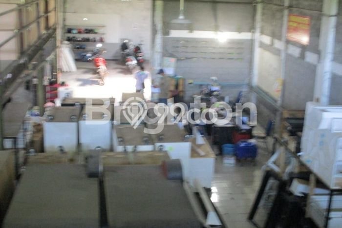 Unit Gudang Dijual di Sukoharjo LT 570m2 & LB 550m2 Unit Gudang Dijual di Sukoharjo LT 570m2 & LB 550m2