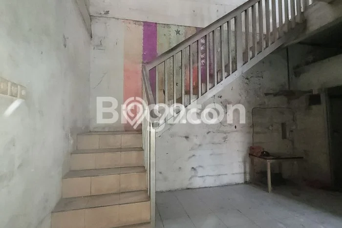 Ruko di , Luas 120m2m², Kawasan Bisnis, Ramai Ruko di , Luas 120m2m², Kawasan Bisnis, Ramai