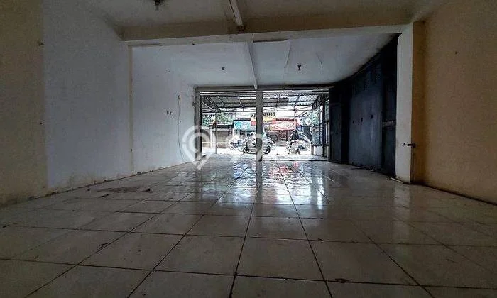 Unit Ruko Disewakan di Ciwastra di Area Ramai & Strategis Unit Ruko Disewakan di Ciwastra di Area Ramai & Strategis