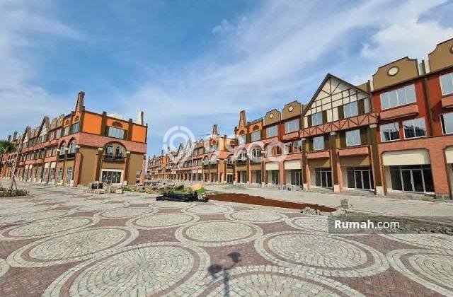 Lokasi Strategis! Dijual Ruko Bisnis di Pantai Indah Kapuk, Jakarta Utara Kondisi Baik Lokasi Strategis! Dijual Ruko Bisnis di Pantai Indah Kapuk, Jakarta Utara Kondisi Baik