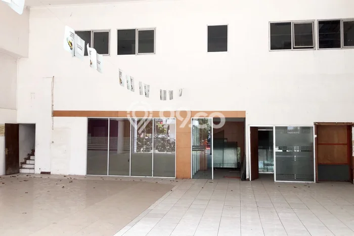 Unit Komersial Disewakan di Surabaya Kawasan Strategis Harga Kompetitif Unit Komersial Disewakan di Surabaya Kawasan Strategis Harga Kompetitif