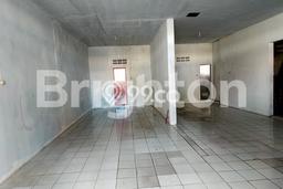 Disewakan Ruko di Kawasan Ramai Margonda Luas 121m2 Disewakan Ruko di Kawasan Ramai Margonda Luas 121m2