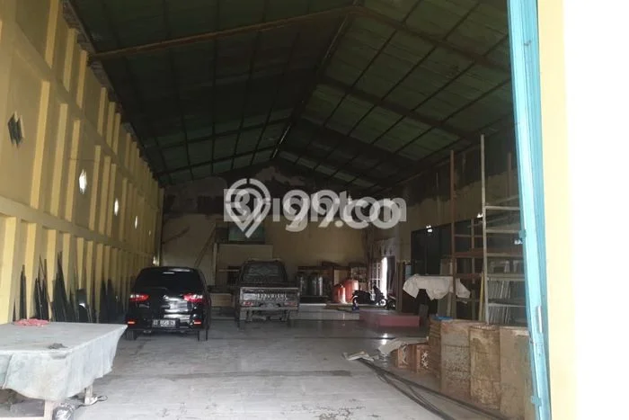 Unit Gudang Paling Strategis di Sragen Sragen dengan LB 850m2 Unit Gudang Paling Strategis di Sragen Sragen dengan LB 850m2