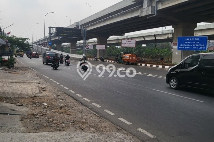 Ruko di Kalimalang, Luas 134m², Lokasi Berkembang, Jalan Utama Ruko di Kalimalang, Luas 134m², Lokasi Berkembang, Jalan Utama