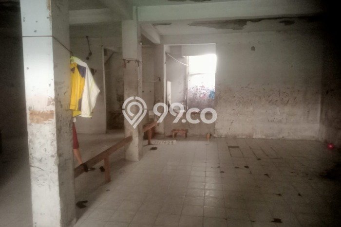 Gudang Disewa di Jakarta Barat dengan LB 200m2 Area Komersial Ramai Gudang Disewa di Jakarta Barat dengan LB 200m2 Area Komersial Ramai