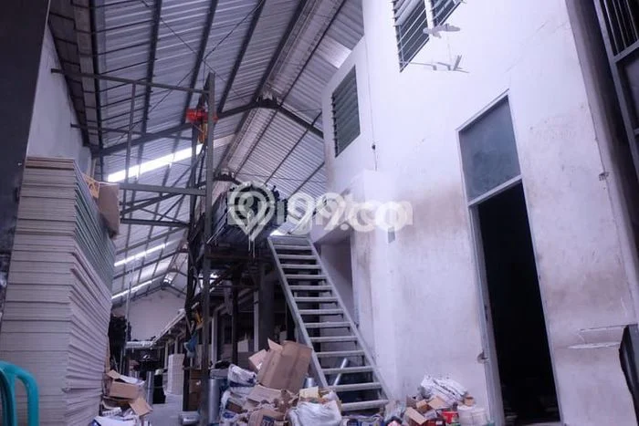 Gudang Dijual di Prime Area Semarang Luas 350m2 Gudang Dijual di Prime Area Semarang Luas 350m2