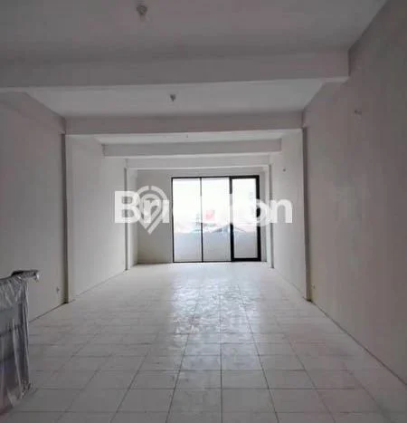 Ruko Disewakan Kawasan Pondok Tjandra, Luas 230m², Lokasi Strategis, Siap Operasi Ruko Disewakan Kawasan Pondok Tjandra, Luas 230m², Lokasi Strategis, Siap Operasi