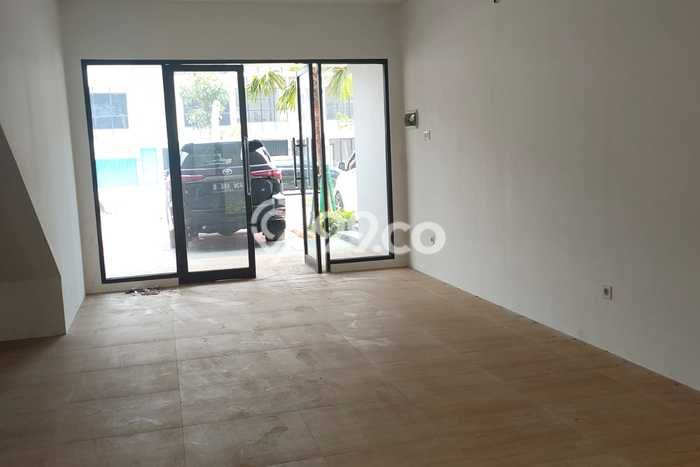 Gudang disewakan lokasi strategis Karawaci Tangerang 150m2 Gudang disewakan lokasi strategis Karawaci Tangerang 150m2