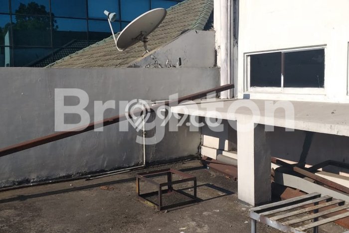 Paling Dicari! Komersial Dijual di Raya Darmo Harga Kompetitif Paling Dicari! Komersial Dijual di Raya Darmo Harga Kompetitif