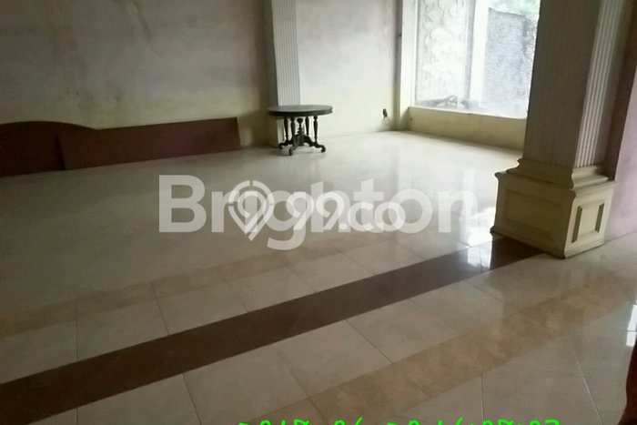 Paling Dicari! Komersial Dijual di Raya Darmo Harga Kompetitif Paling Dicari! Komersial Dijual di Raya Darmo Harga Kompetitif