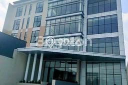 Dijual! Kantor di Cawang Jakarta Timur LT 692m2 / LB 2484m2 Kawasan Bisnis Dijual! Kantor di Cawang Jakarta Timur LT 692m2 / LB 2484m2 Kawasan Bisnis
