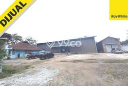 Area Ramai! Pabrik Dijual di Metro Selatan untuk Bisnis Luas Bangunan 0m2 Area Ramai! Pabrik Dijual di Metro Selatan untuk Bisnis Luas Bangunan 0m2