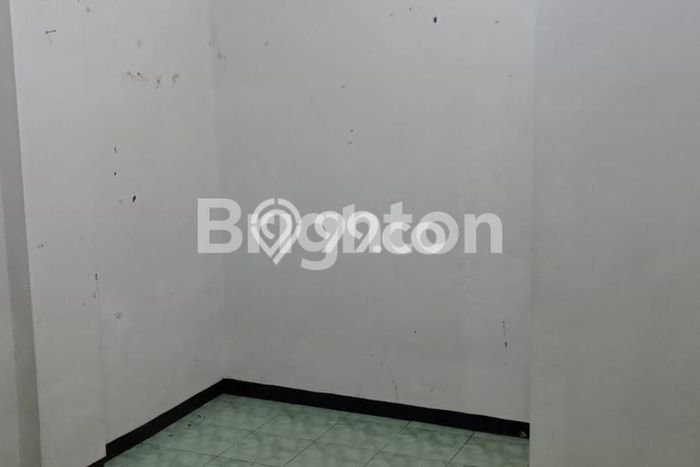 Komersial Dijual di Umbulharjo Yogyakarta dengan LB 289m2 Komersial Dijual di Umbulharjo Yogyakarta dengan LB 289m2
